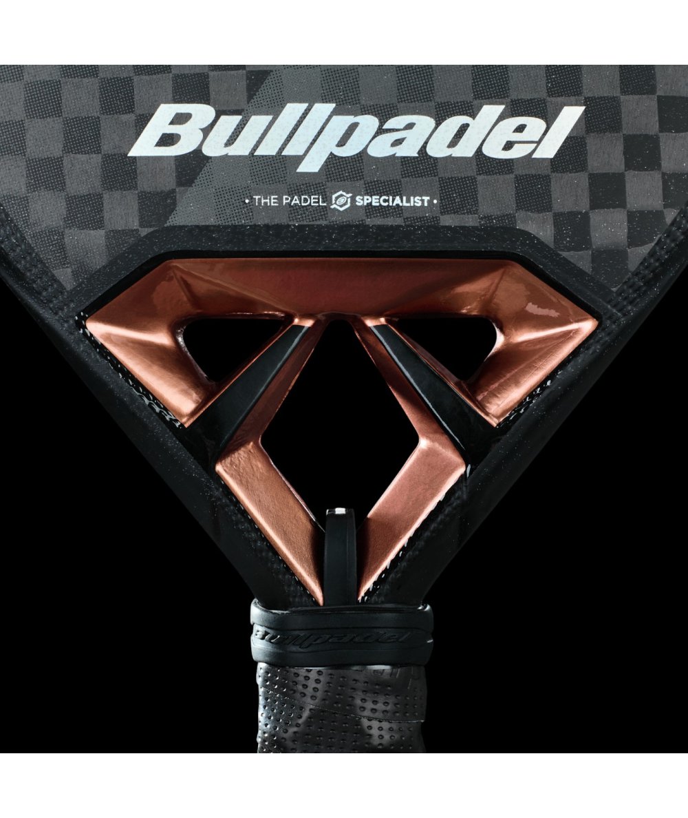 RACKET BULLPADEL VERTEX 04 2025